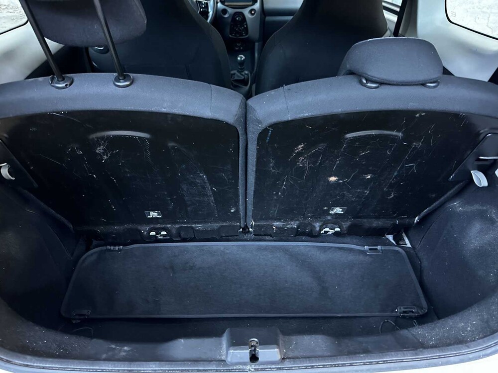 Peugeot 108 Active 1.0 e-VTi 72pk 3D 72pk 20221 (Origineel-NL + 1e Eigenaar), L-110-FD