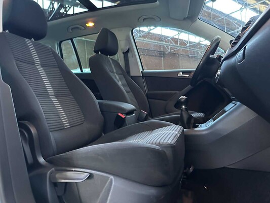 Volkswagen Tiguan 1.4 TSI Sport&Style 150pk 2010, 85-NHX-7