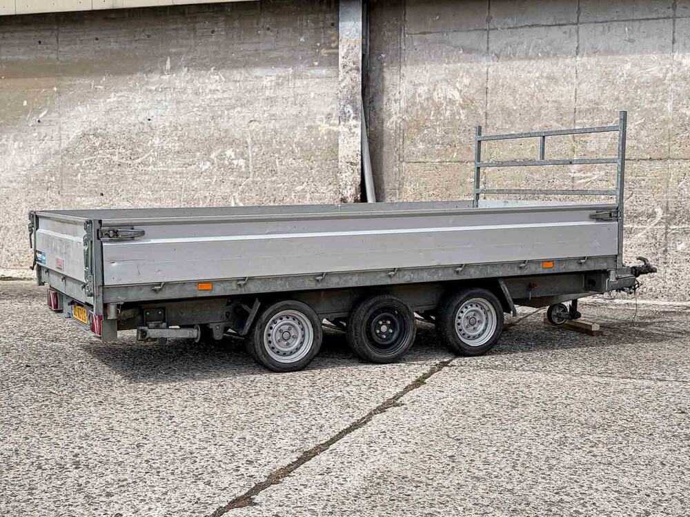 Hapert Cobalt MA 2021 (Origineel-NL) Kiepaanhanger, 03-WZ-LG