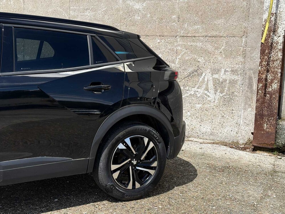 Peugeot 2008 1.2 pure tech 131pk 2023
