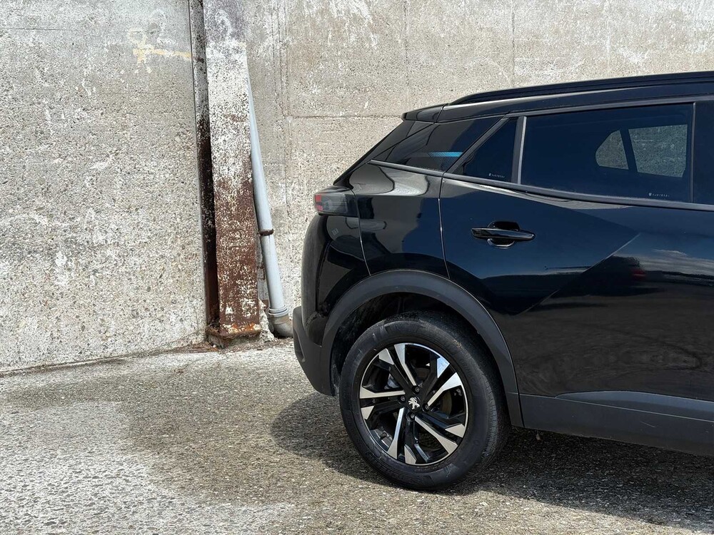 Peugeot 2008 1.2 pure tech 131pk 2023