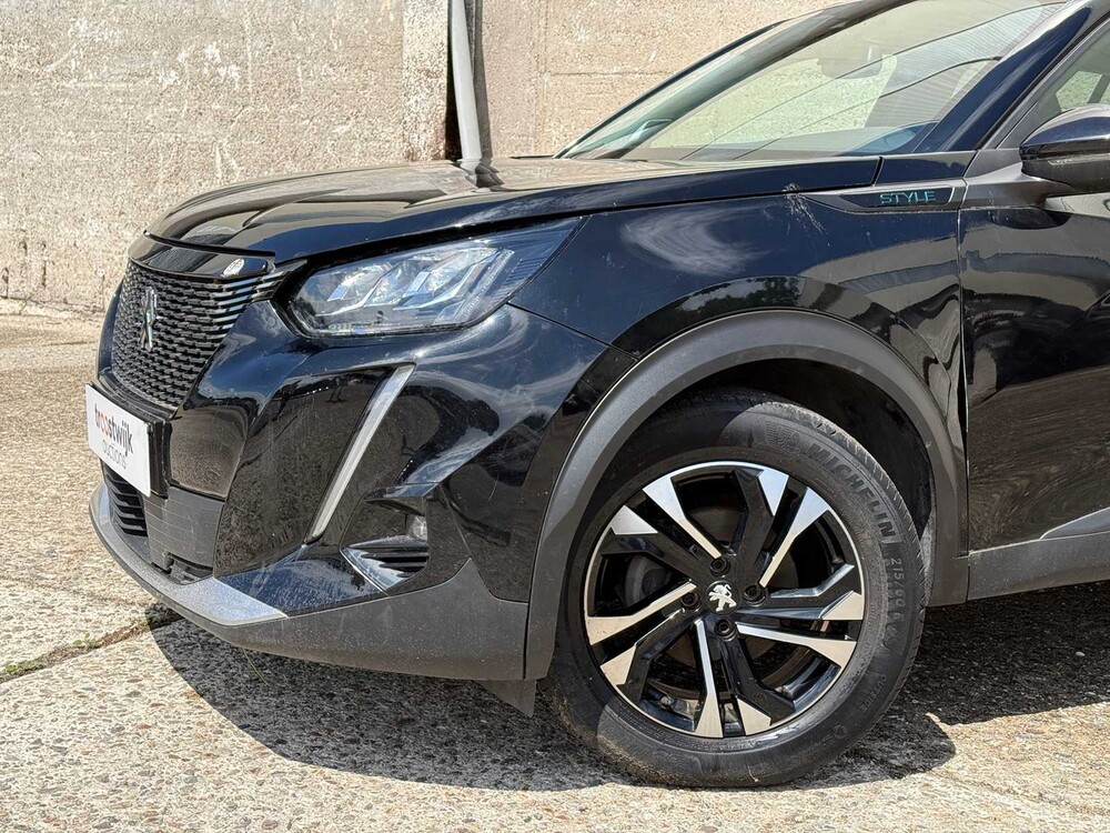 Peugeot 2008 1.2 pure tech 131pk 2023