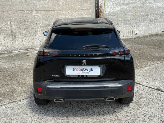 Peugeot 2008 1.2 pure tech 131pk 2023