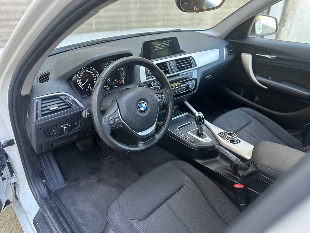 BMW 118i Corporate Lease Executive 1-serie 136pk 2017 (Origineel-NL) Automaat, PT-576-P