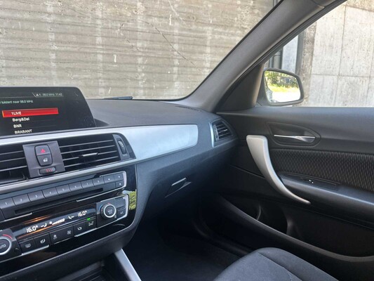 BMW 118i Corporate Lease Executive 1-serie 136pk 2017 (Origineel-NL) Automaat, PT-576-P