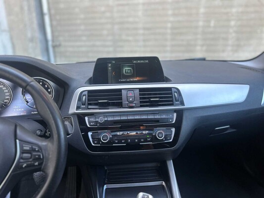 BMW 118i Corporate Lease Executive 1-serie 136pk 2017 (Origineel-NL) Automaat, PT-576-P
