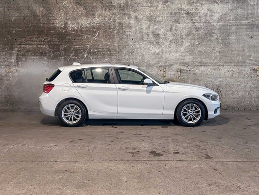 BMW 118i Corporate Lease Executive 1-serie 136pk 2017 (Origineel-NL) Automaat, PT-576-P