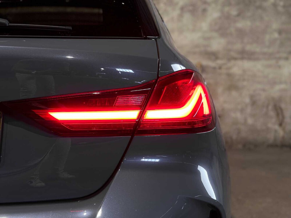 BMW 118d Executive Edition M Sport 150pk 2020 (Origineel-NL + 1e eigenaar) 1-serie, J-592-BH