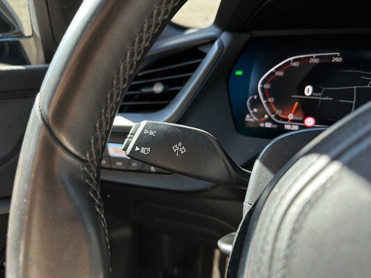 BMW 118d Executive Edition M Sport 150hp 2020 (Original-NL + 1st owner) 1-series, J-592-BH