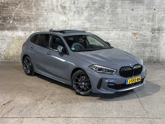 BMW 118d Executive Edition M Sport 150pk 2020 (Origineel-NL + 1e eigenaar) 1-serie, J-592-BH
