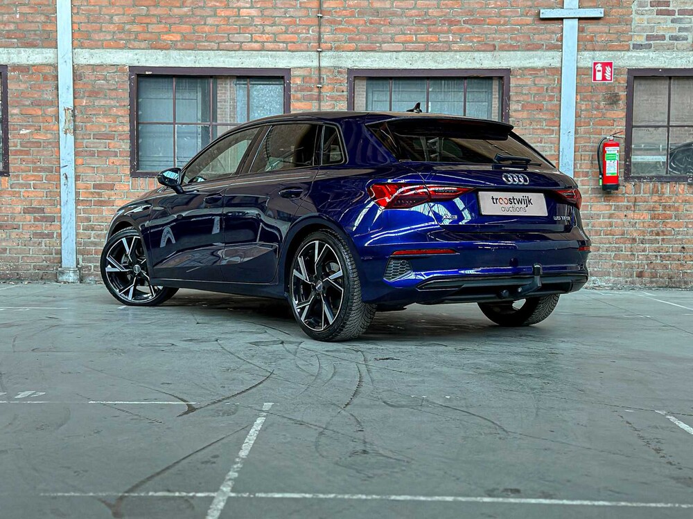 Audi A3 Sportback 35 TFSI Business edition 150hp 2020 (Original-NL + 1st owner), J-594-JG