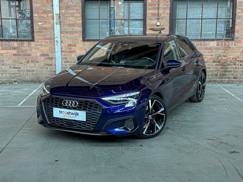 Audi A3 Sportback 35 TFSI Business edition 150hp 2020 (Original-NL + 1st owner), J-594-JG
