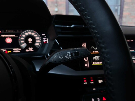 Audi A3 Sportback 35 TFSI Business edition 150hp 2020 (Original-NL + 1st owner), J-594-JG