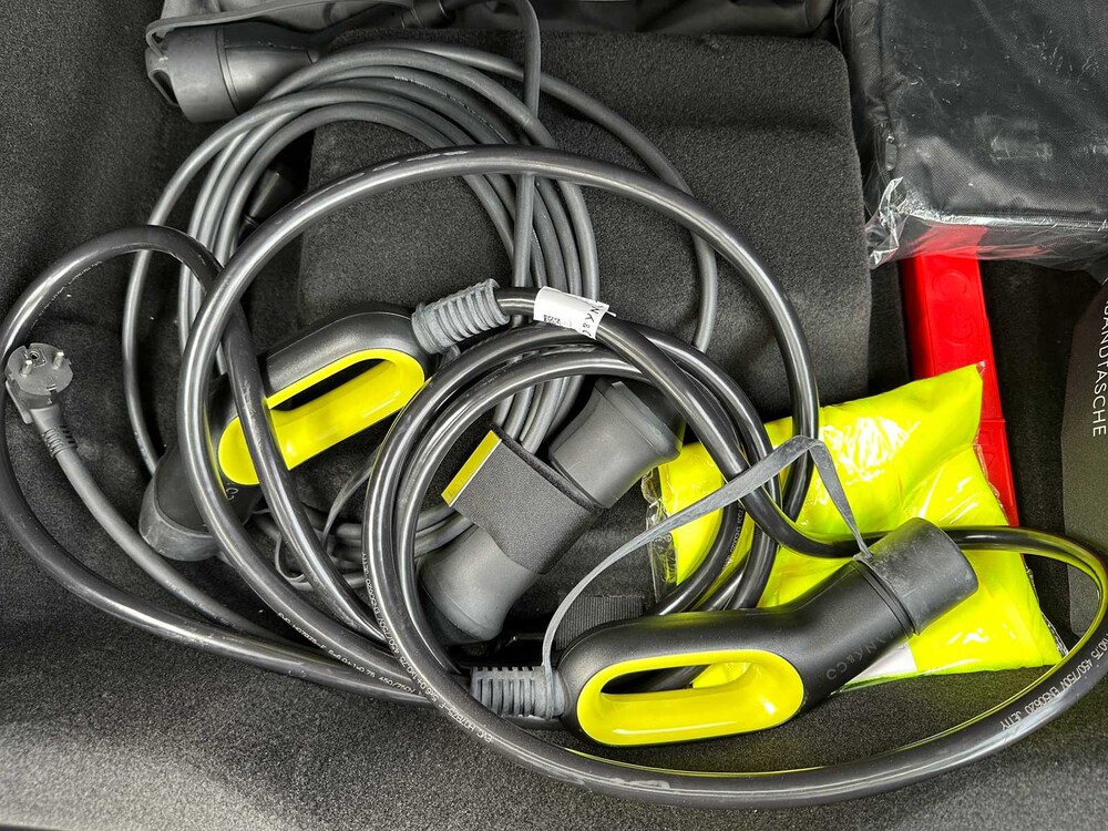 Lynk & Co 01 PHEV 7DCTH 132kw 261pk 2023