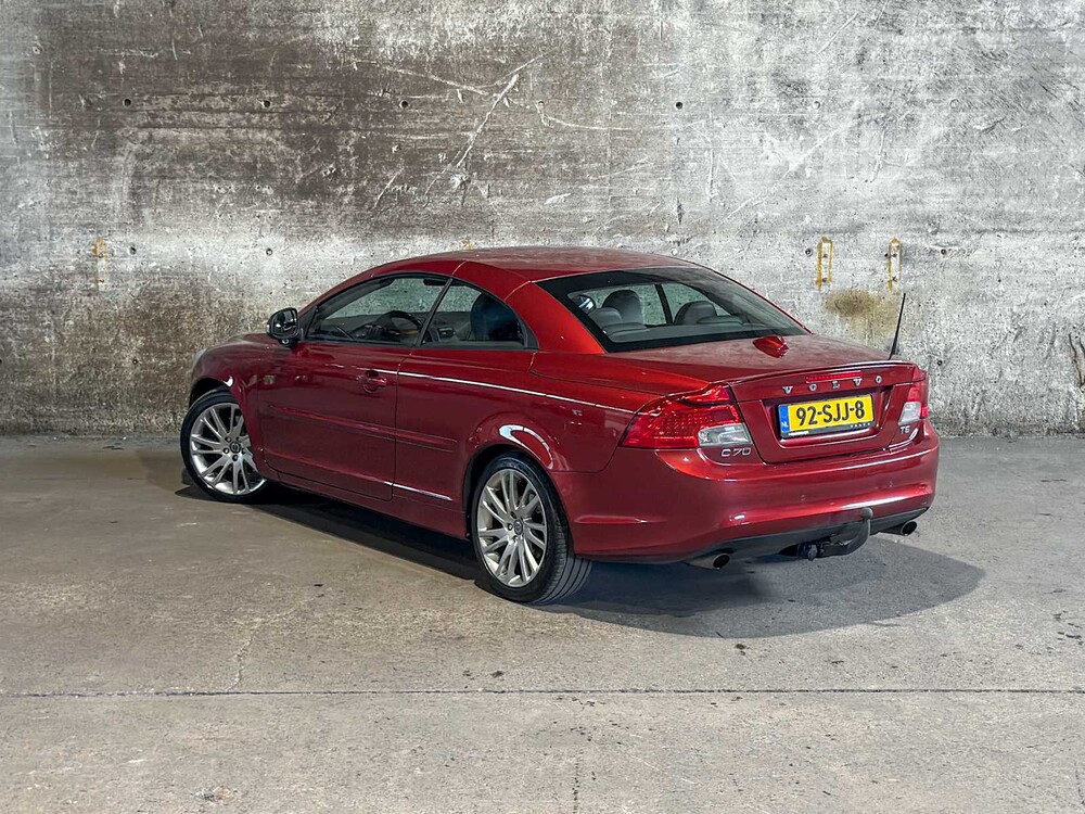 Volvo C70 Convertible 2.5 T5 Tourer 230pk 2011 (Origineel-NL), 92-SJJ-8
