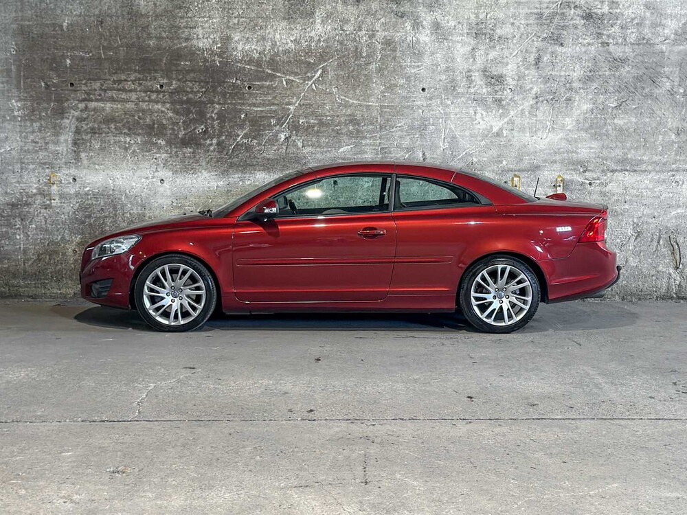 Volvo C70 Convertible 2.5 T5 Tourer 230pk 2011 (Origineel-NL), 92-SJJ-8