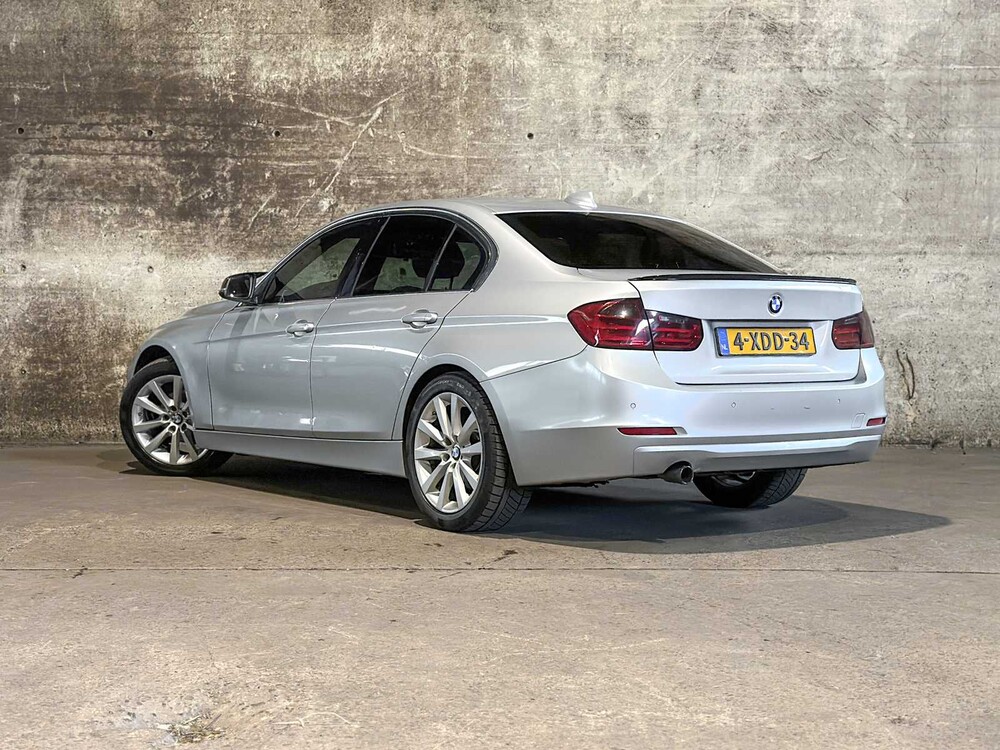 BMW 320d EfficientDynamics Edition High Executive 163pk 2014 (Origineel-NL) 3-serie, 4-XDD-34