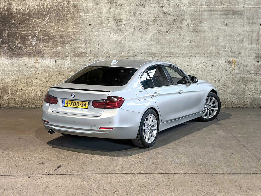 BMW 320d EfficientDynamics Edition High Executive 163pk 2014 (Origineel-NL) 3-serie, 4-XDD-34