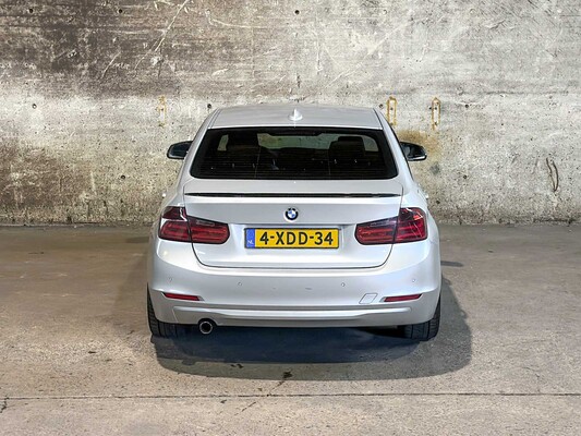BMW 320d EfficientDynamics Edition High Executive 163pk 2014 (Origineel-NL) 3-serie, 4-XDD-34
