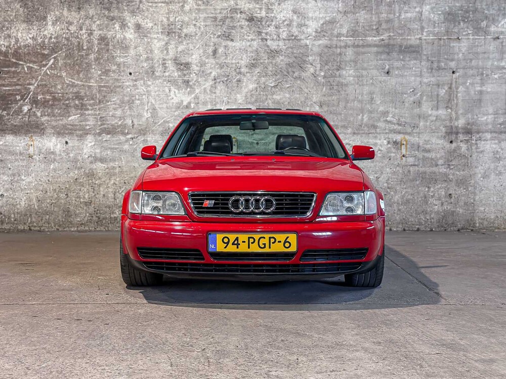 Audi S6 Limousine 4.2 V8 quattro C4 290pk 1996, 94-PGP-6