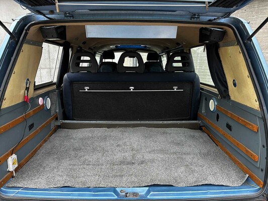 Volkswagen CARAVELLE (2.0L Motor Golf GTI) 7-Persoons 1986 Camper, 61-HRD-9