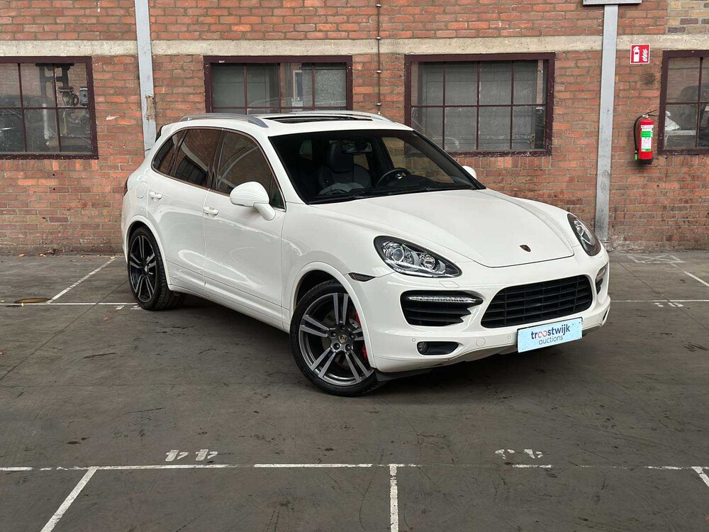 Porsche Cayenne Turbo 4.8 V8 500PK 2010 38.000KM!