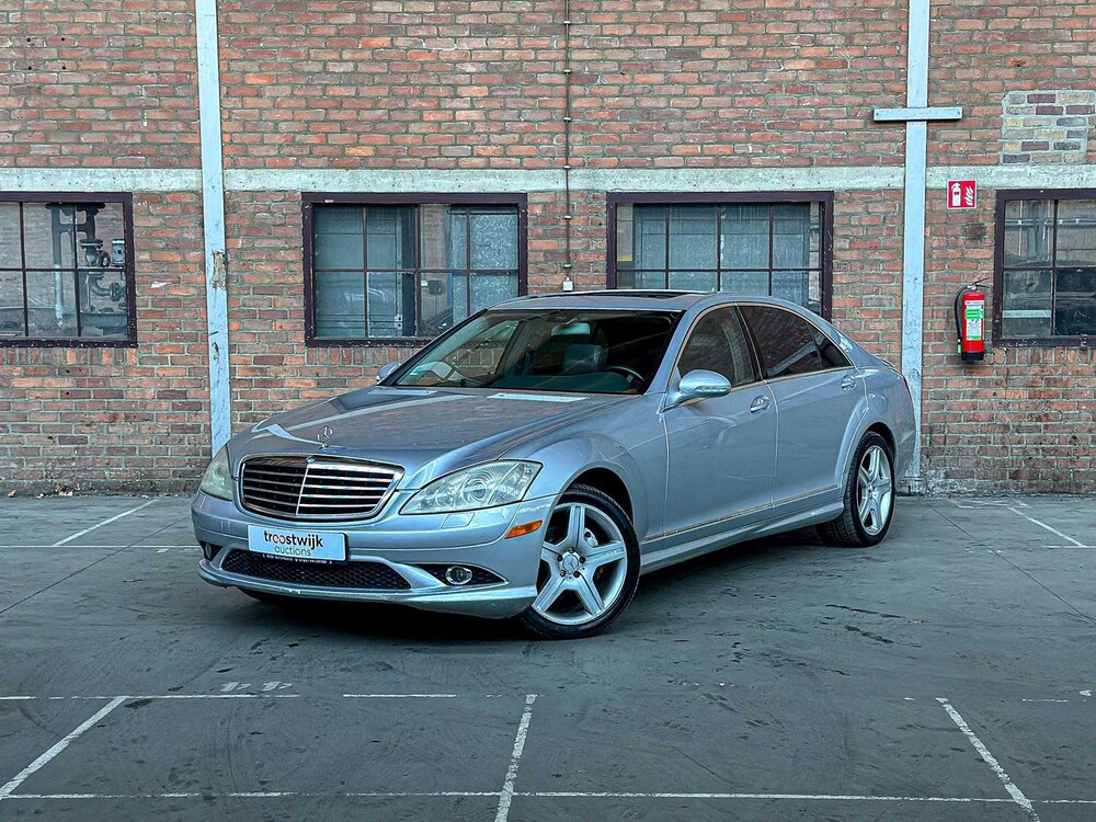 Mercedes-Benz S500 5,5 V8 388 PS 2007 Youngtimer S-Klasse W221