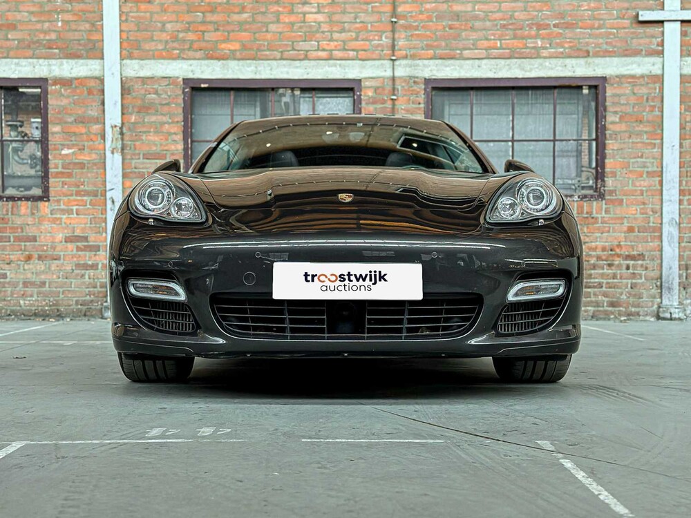 Porsche Panamera Turbo 4.8 V8 500pk 2009 Sport-Chrono, N-110-LT Youngtimer