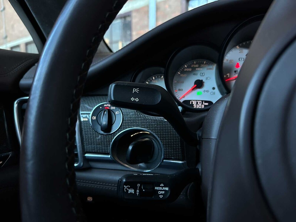 Porsche Panamera Turbo 4.8 V8 500pk 2009 Sport-Chrono, N-110-LT Youngtimer