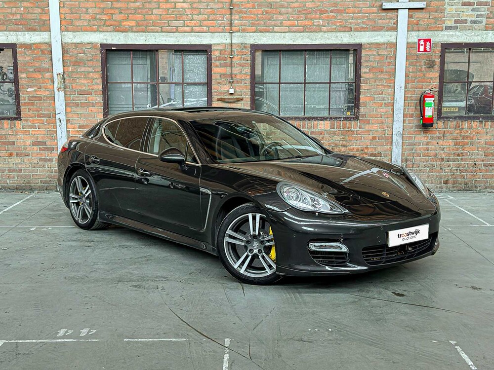 Porsche Panamera Turbo 4.8 V8 500pk 2009 Sport-Chrono, N-110-LT Youngtimer