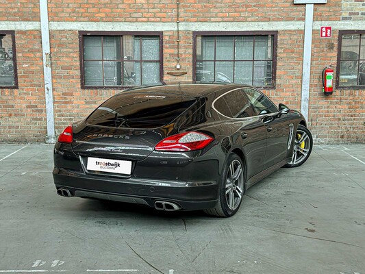 Porsche Panamera Turbo 4.8 V8 500pk 2009 Sport-Chrono, N-110-LT Youngtimer