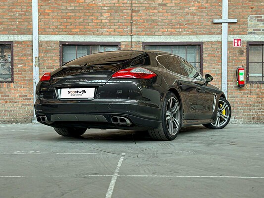 Porsche Panamera Turbo 4.8 V8 500pk 2009 Sport-Chrono, N-110-LT Youngtimer