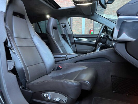 Porsche Panamera Turbo 4.8 V8 500pk 2009 Sport-Chrono, N-110-LT Youngtimer