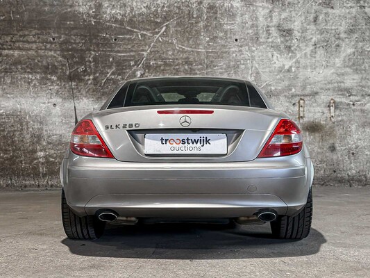 Mercedes-Benz SLK280 3.0 V6 SLK-klasse 231pk 2006 Hardtop, H-658-VJ youngtimer