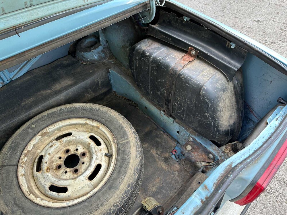Lada 2105 1987 -Schuurvondst-