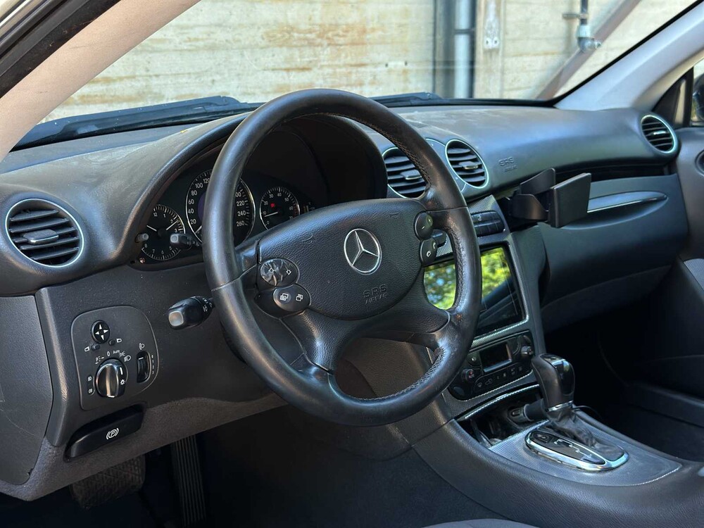 Mercedes-Benz CLK240 Coupé Elegance 170pk 2002 (Automaat) CLK-klasse, G-609-PG