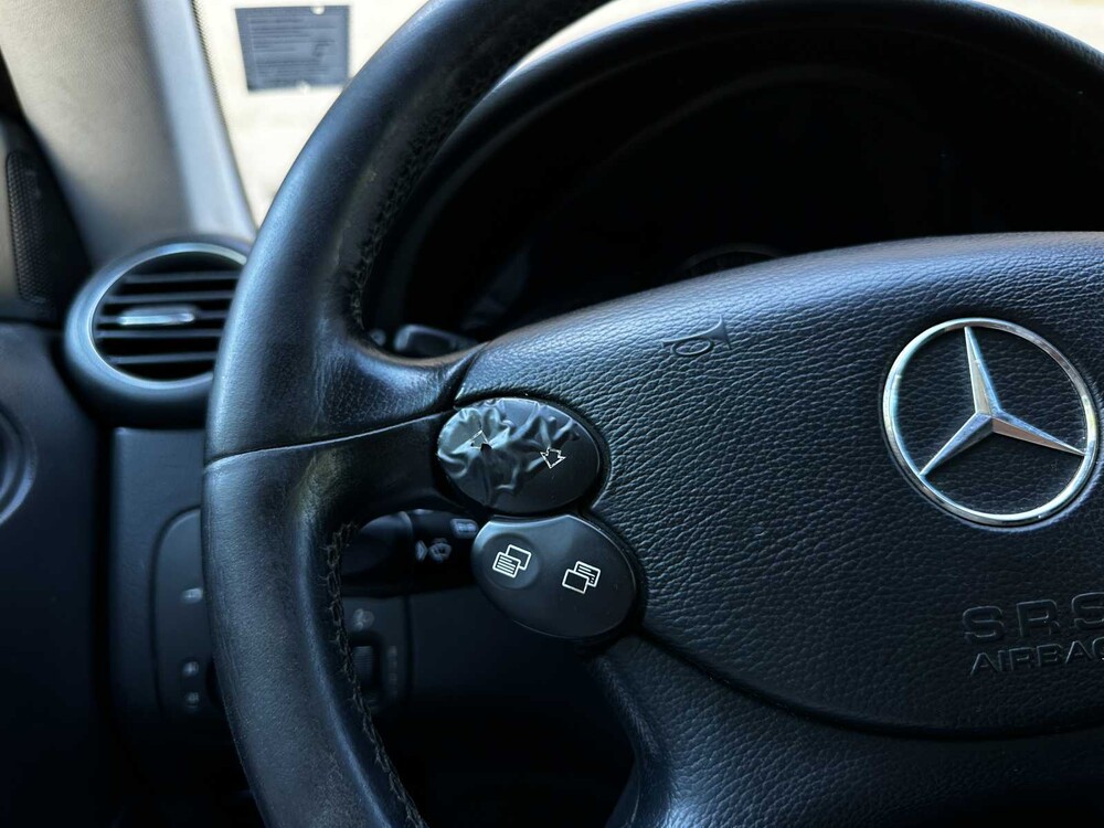 Mercedes-Benz CLK240 Coupé Elegance 170pk 2002 (Automaat) CLK-klasse, G-609-PG