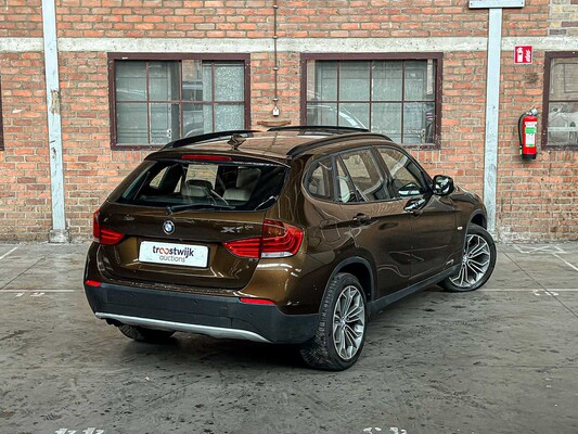 BMW X1 xDrive28i Executive 258pk 2009, 51-NVZ-9