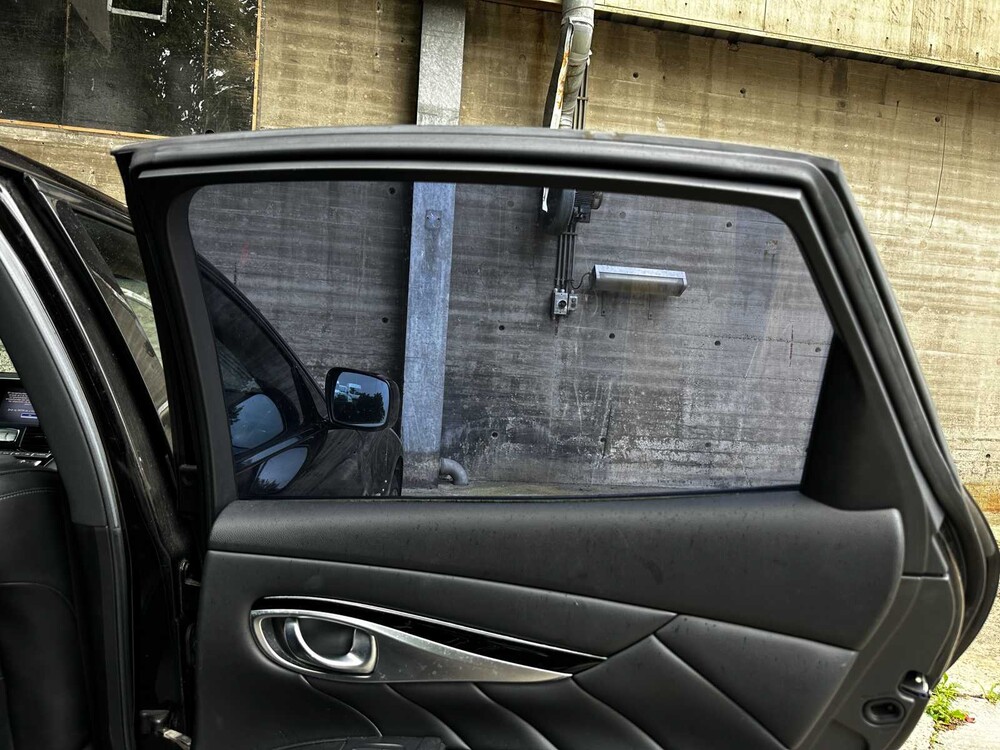 Infiniti M 37 S Premium 320pk 2010, 40-TKN-5