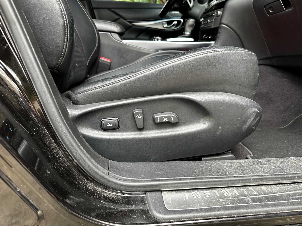 Infiniti M 37 S Premium 320pk 2010, 40-TKN-5