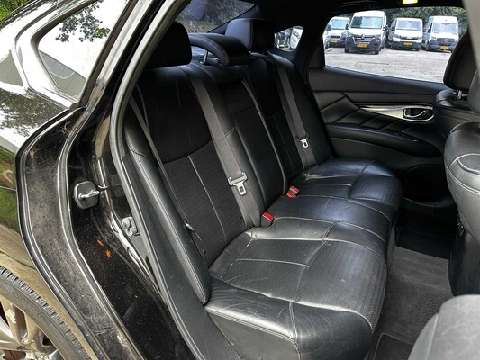 Infiniti M 37 S Premium 320 PS 2010, 40-TKN-5