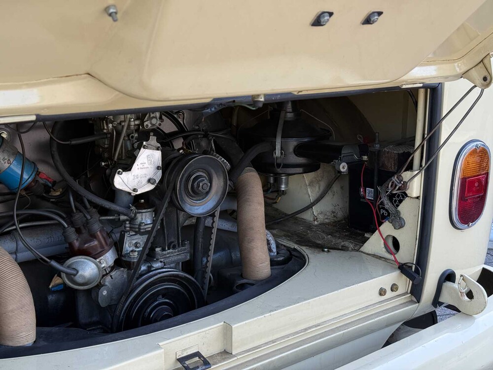 Volkswagen T1 Ambulance Transporter 1500-27 1965, BE-02-41