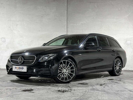 Luxury, sports and classic cars te Tiel