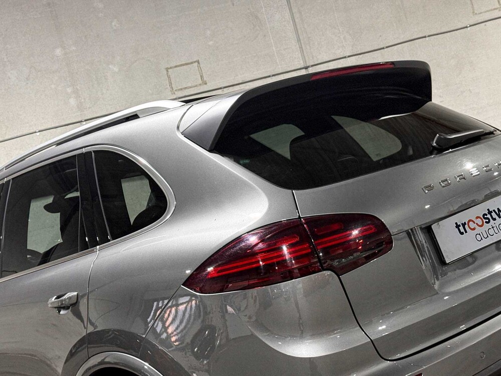 Porsche Cayenne Turbo 4.8 V8 520pk 2017 Sport-Chrono