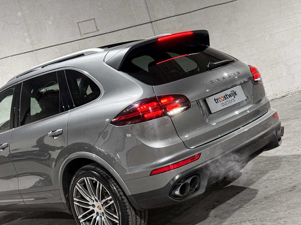 Porsche Cayenne Turbo 4.8 V8 520pk 2017 Sport-Chrono