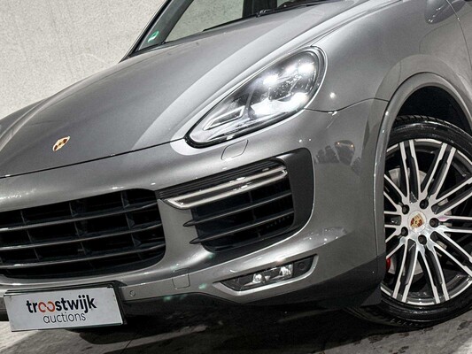 Porsche Cayenne Turbo 4.8 V8 520pk 2017 Sport-Chrono