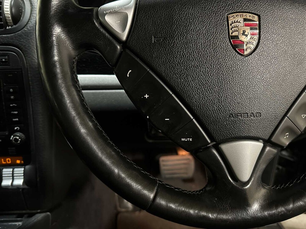 Porsche Cayenne 3.2 V6 250pk 2005 4x4, 8-SBX-00