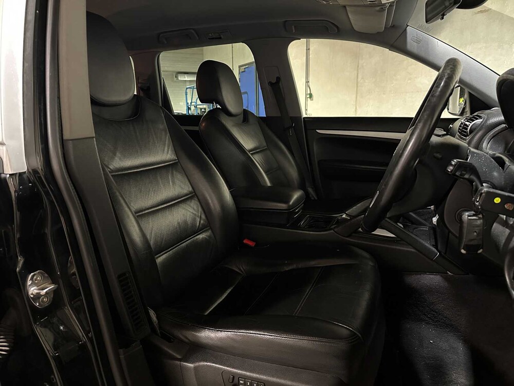 Porsche Cayenne 3.2 V6 250pk 2005 4x4, 8-SBX-00