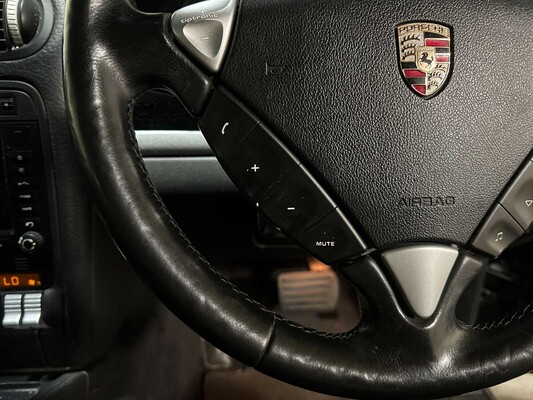 Porsche Cayenne 3.2 V6 250pk 2005 4x4, 8-SBX-00