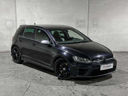 Volkswagen Golf 2.0 TSI R 4Motion 300pk 2015, P-916-RV